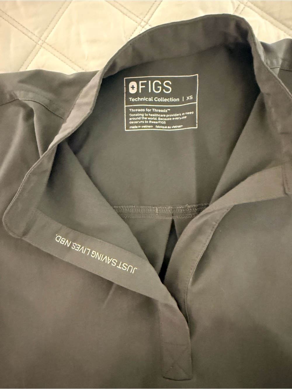 FIGS Technical Collection Bonsai Scrub Top XS